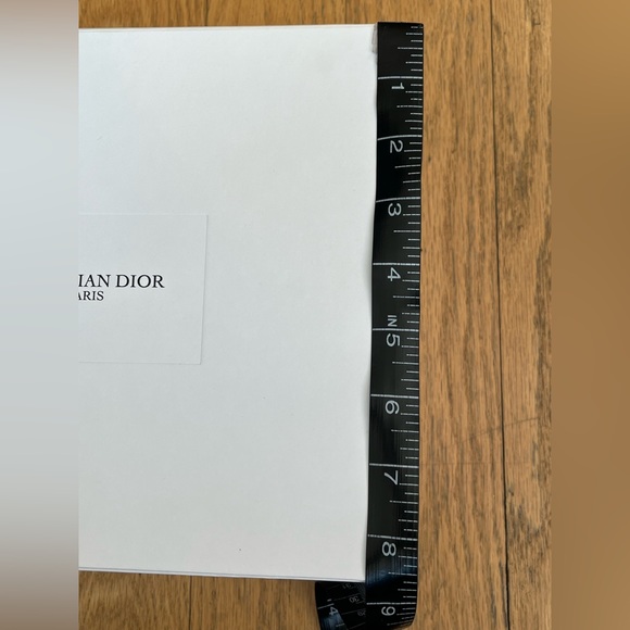 Christian Dior Box & Pillow - Picture 8 of 9